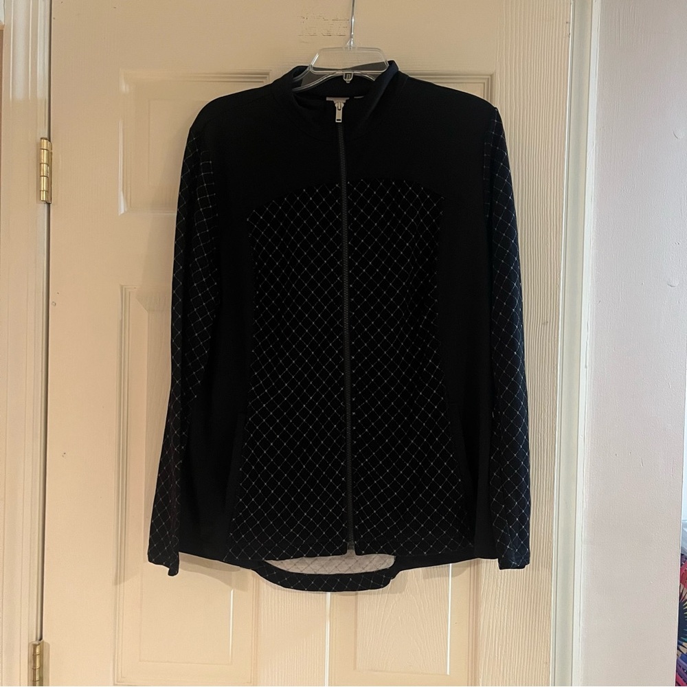 Women’s Chico’s Zenergy Black Zip Up Jacket Size Chico’s 2 U.S 12/14